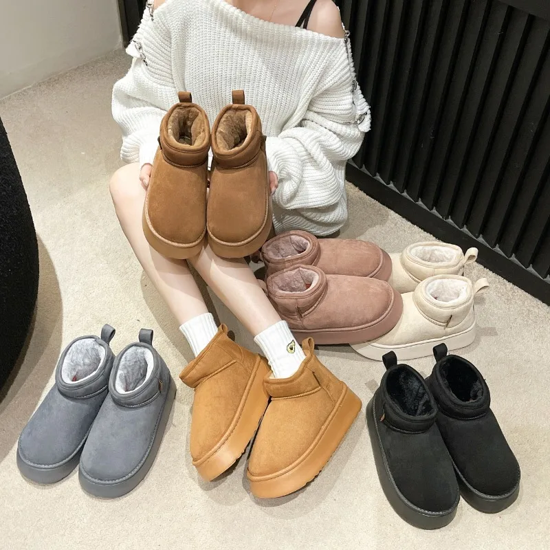 

Winter Fashion Women's Snow Boots Warm Wool Boots Casual Bread Shoes Thick Sole Shallow Mouth Slip-on Women's Chelsea Boots