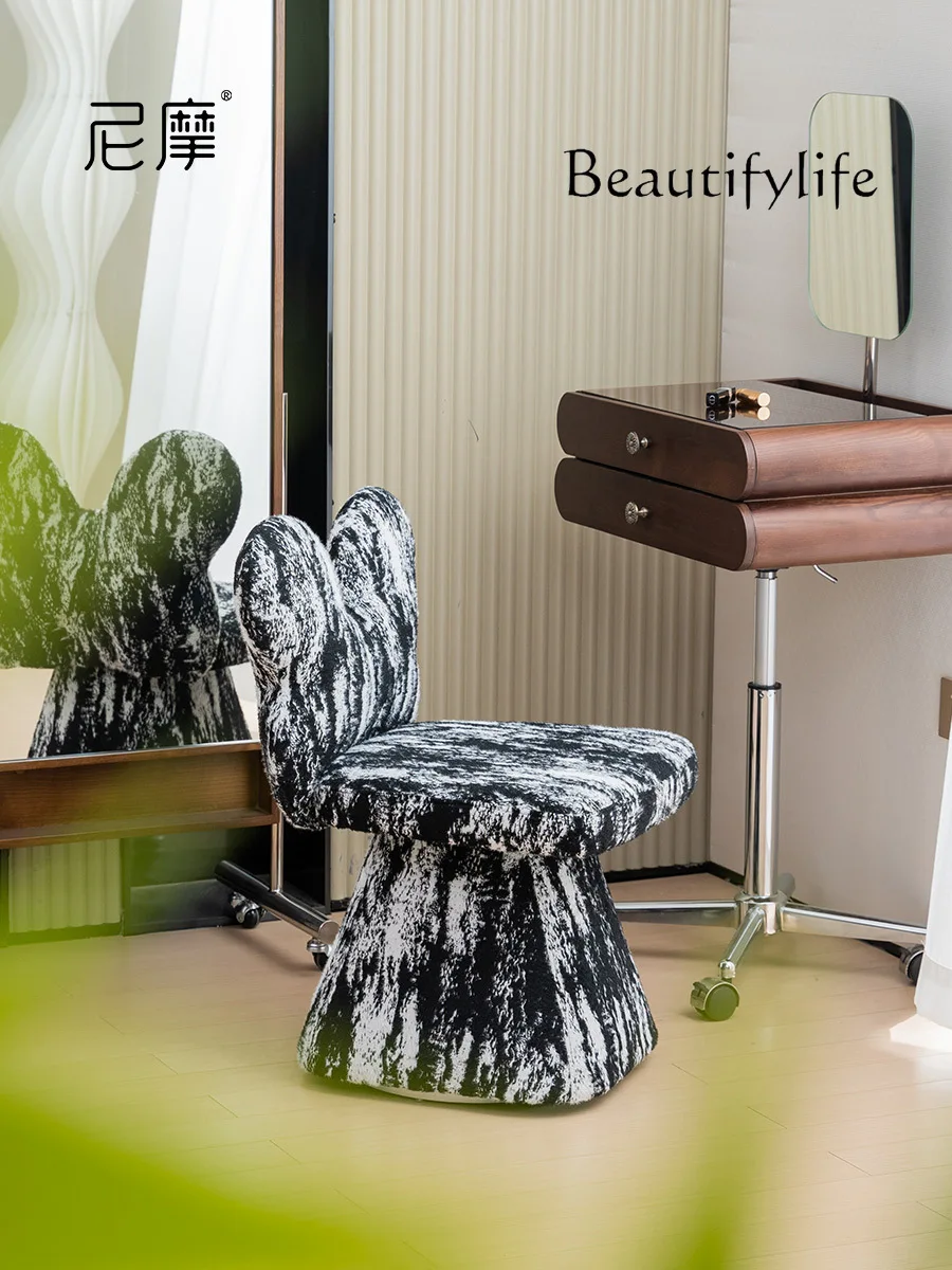 Дизайнерский минималистичный стул-бабочка простой вращающийся косметический