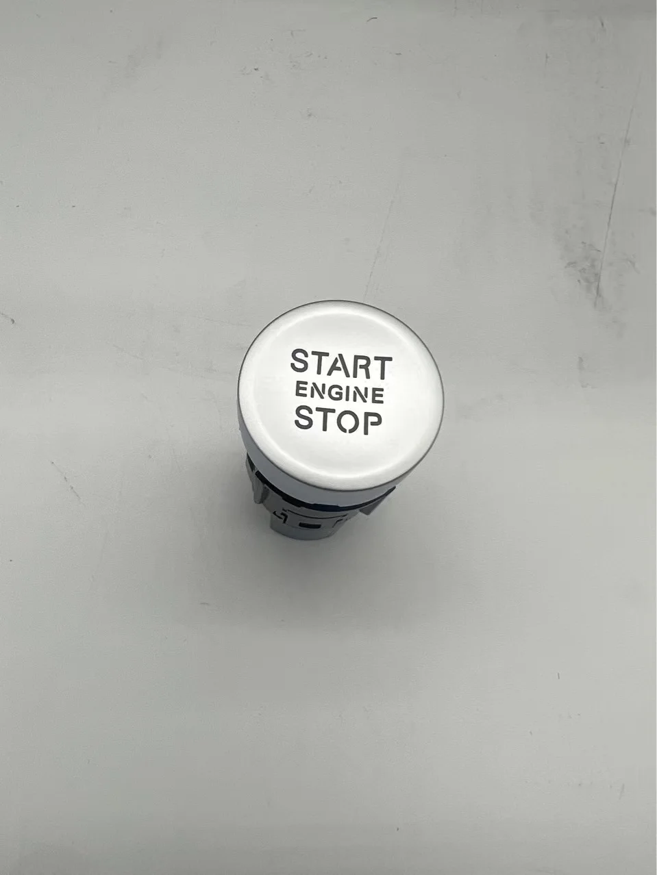 

For AUDI Q3 Q2 One Touch Start Switch Engine Start Stop Switch Button 8U0905217A