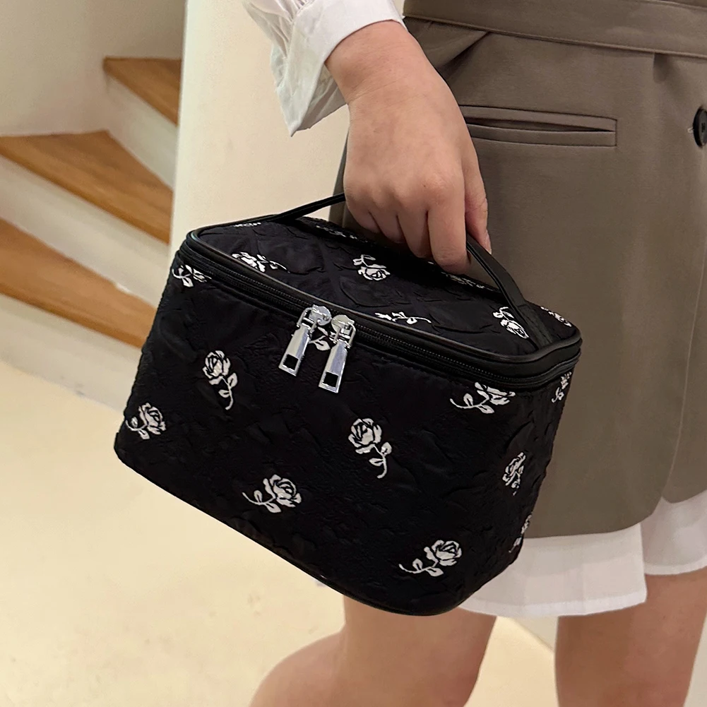 

Сумка для мытья женская с рельефными цветами, простой портативный многофункциональный Модный повседневный жаккардовый мешок для отдыха на...