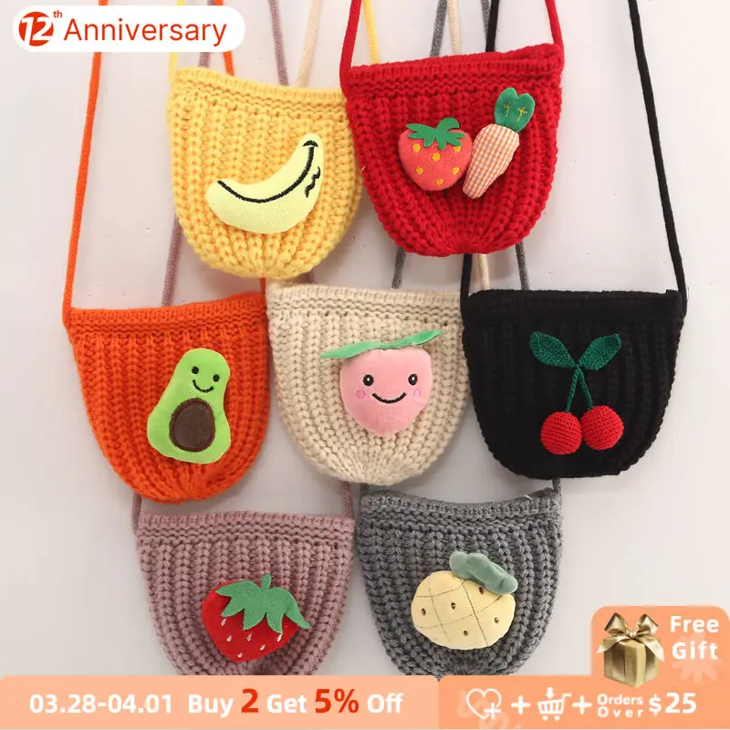 

Lovely Children's Strawberry Crossbody Bag Girls' Woolen Knitted Mini Coin Purse Baby Cute Accessories Shoulder Bag Small Wallet