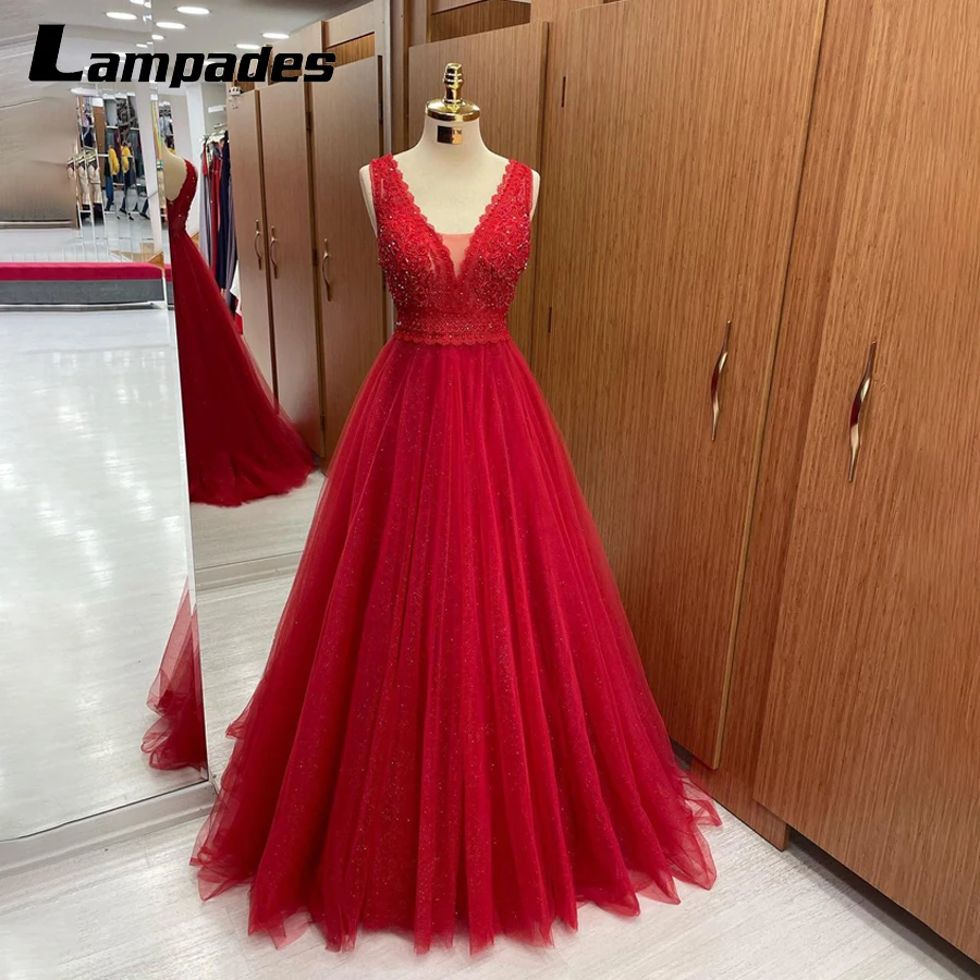 

Stunning Red V-Neck Evening Gown Handcrafted Beading Prom Dress Shimmering Net Perfect for Formal Occasions Robe De Soirée Femme