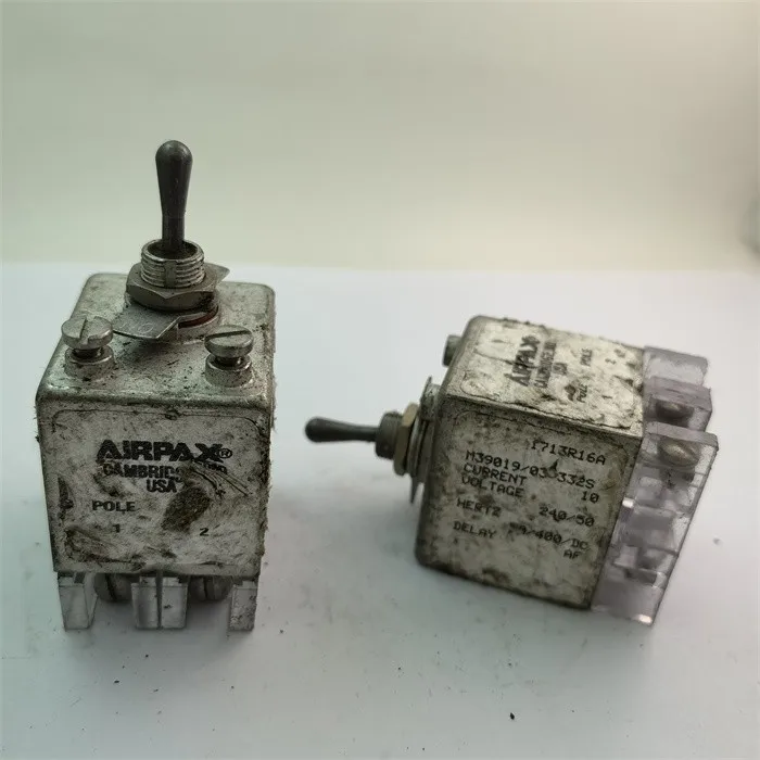 

AIRPAX M39019/03 -332 s 10A 4 фута 2 переключателя рычага переключения передач