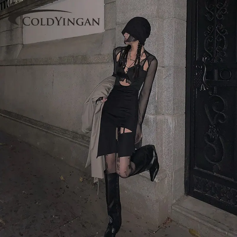 

Женское боди с глубоким V-образным вырезом, в готическом стиле