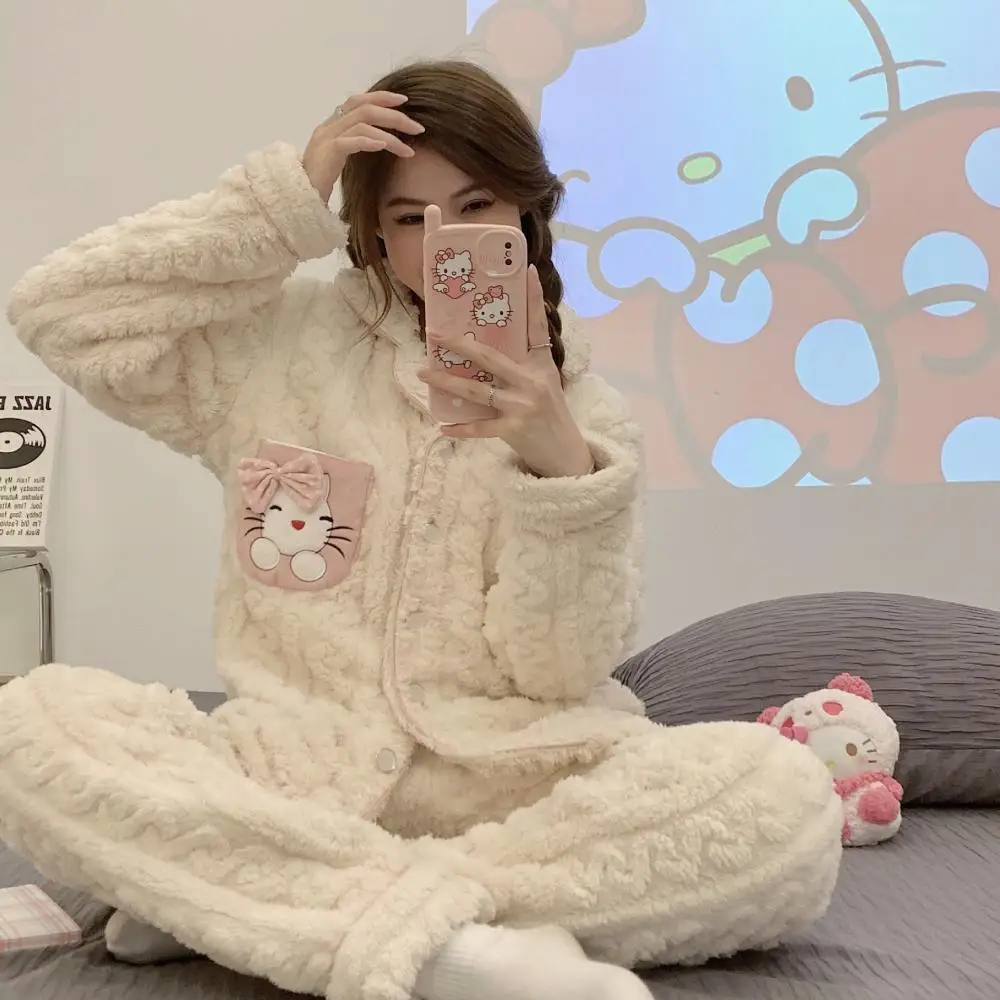

Kawaii Sanrio Hello Kittyi Коралловая бархатная Пижама женская Милая зимняя плюшевая утепленная домашняя одежда для девочек Рождественский подарок