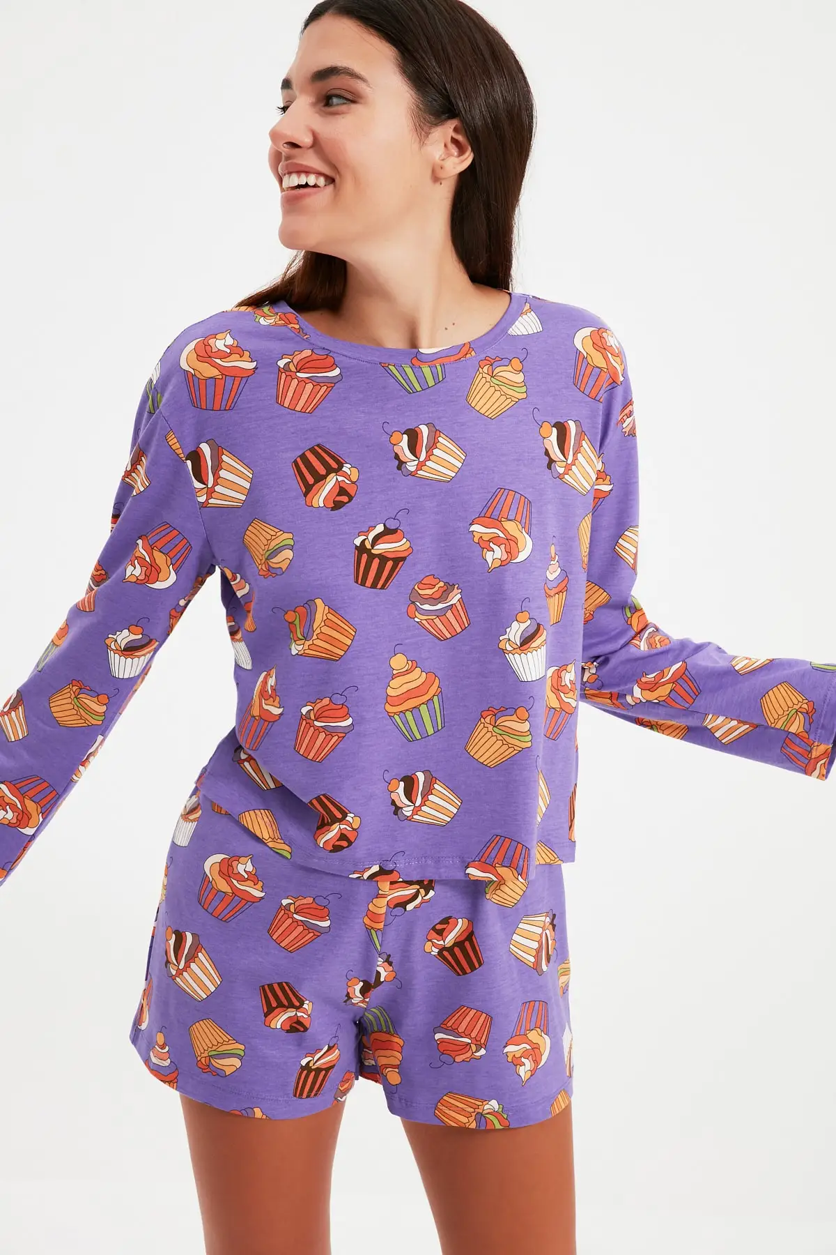 

Trendyol Patterned Knitted Pajamas Set THMAW22PT0121