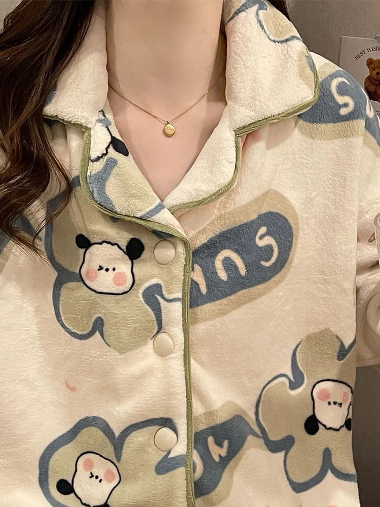 Женские пижамы на весну и осень-зиму утепленный коралловый флис новинка 2024 милый