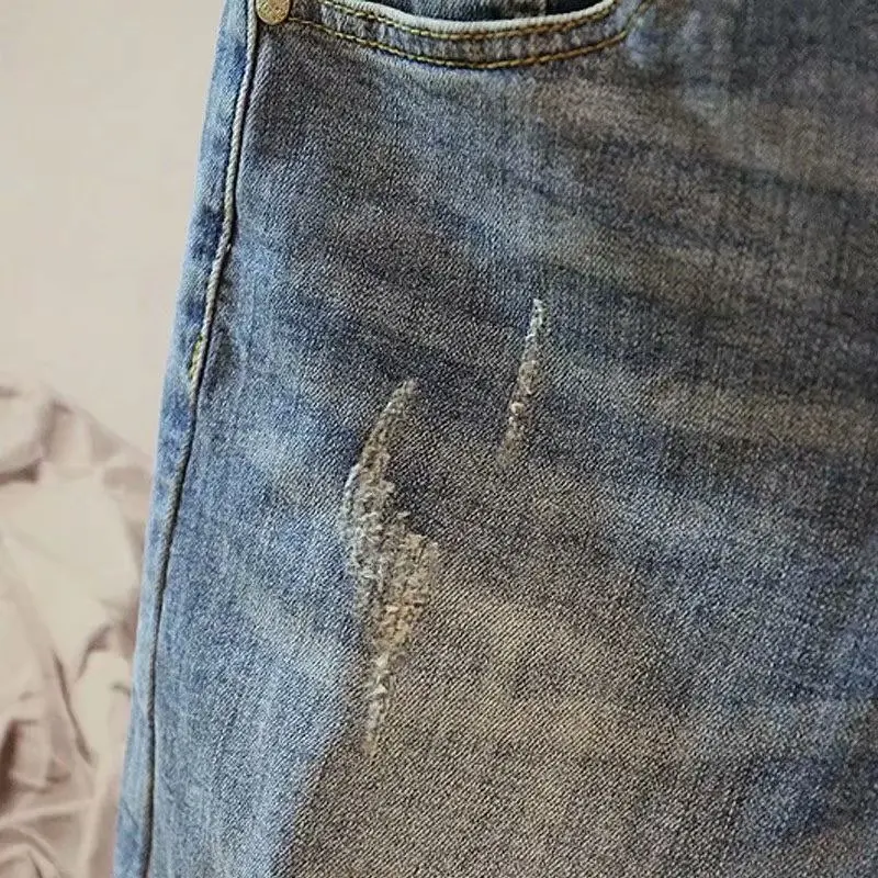 2023New Tide Brand Trend Men's Denim 5 Five Cent Shorts Korean Version Loose Casual 100 Straight Leg Hole In Trousers Men Pants