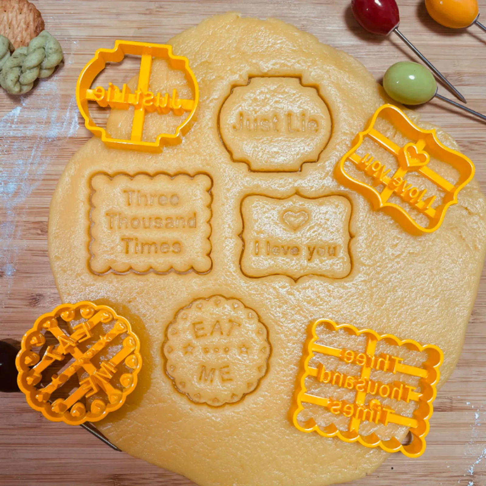 

Cookie Mold with Good Wishes, Creative Text, Biscuit Cutters DIY Baking Accessory