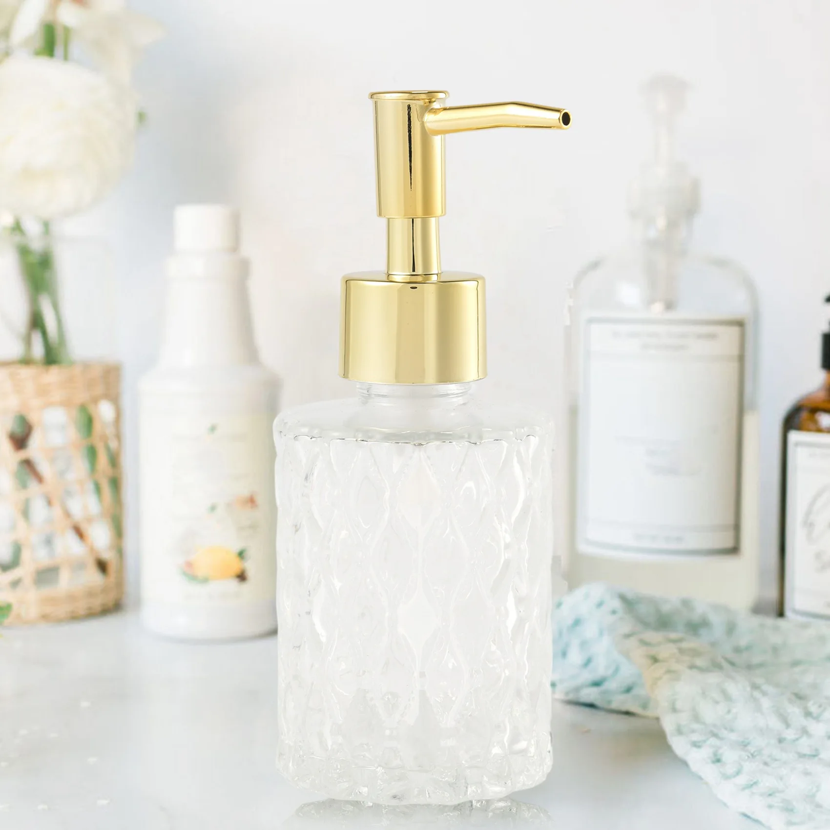 

Золотой стеклянный диспенсер для мыла