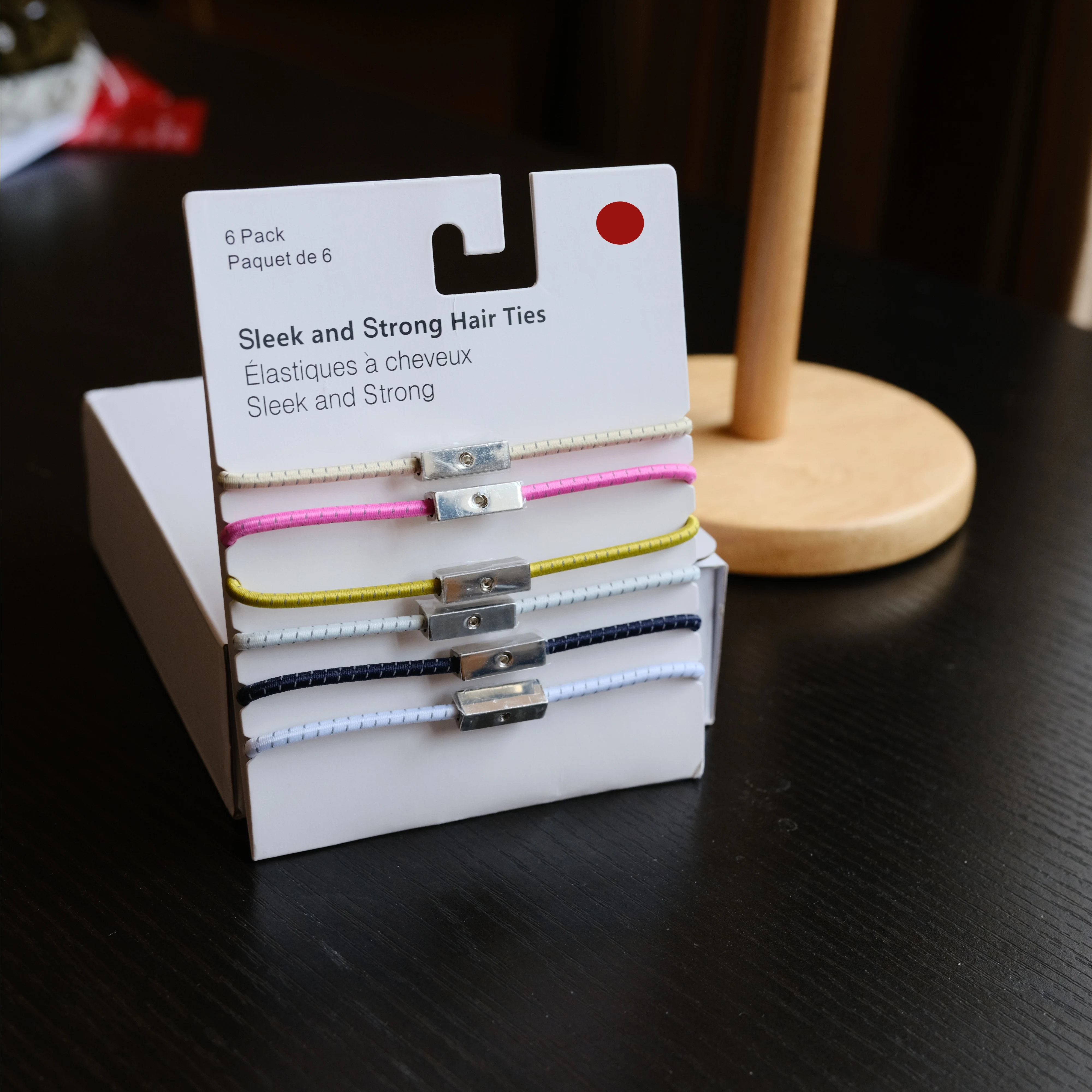 

NWT Lulu Women Sleek and Strong Hair Ties A Set of Six Metal Logo Decoration Hair Rope Sports Fitness Yoga Women's Gym Hair Band