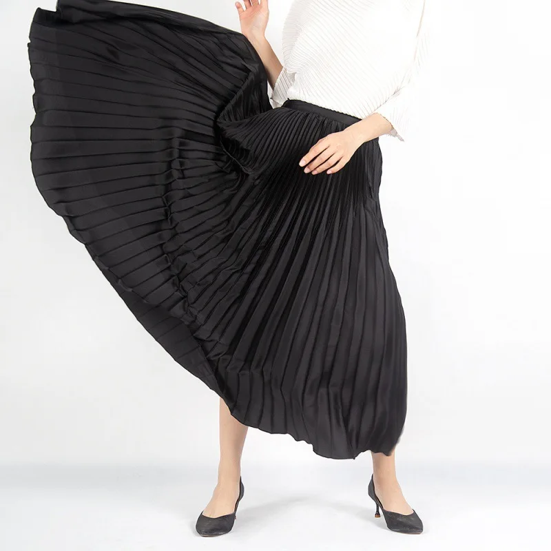 Miyake summer women's pleated skirt solid color large swing temperament commuter skirt summer new black lady's skirt