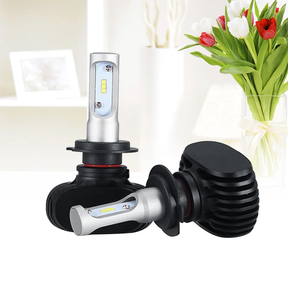 

2pcs S1 Headlights Universal Headlamp 4000LM 50W Car Replacement H7