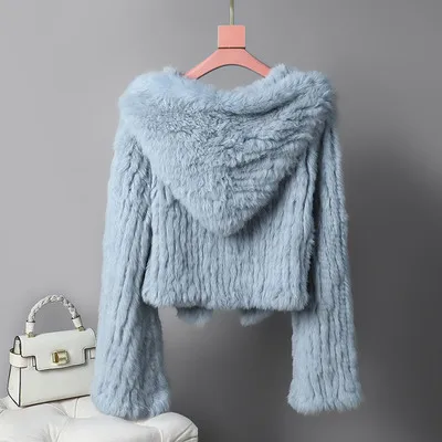 Женская длинная шуба из натурального кроличьего меха |