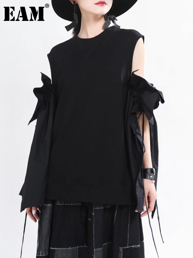 

[EAM] Women Black Bandage Off Shoulder Stitch T-shirt New Round Neck Long Flare Sleeve Fashion Tide Spring Summer 2022 1U654