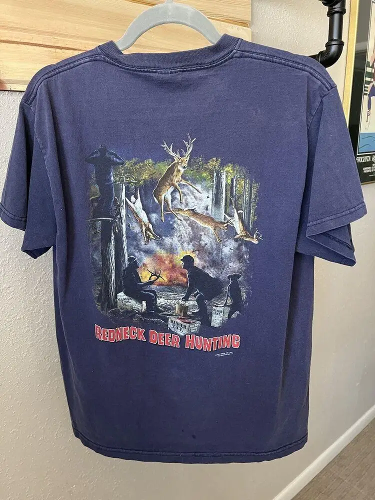 Винтажная Футболка 04 'с красным воротником и оленем для охоты среднего размера