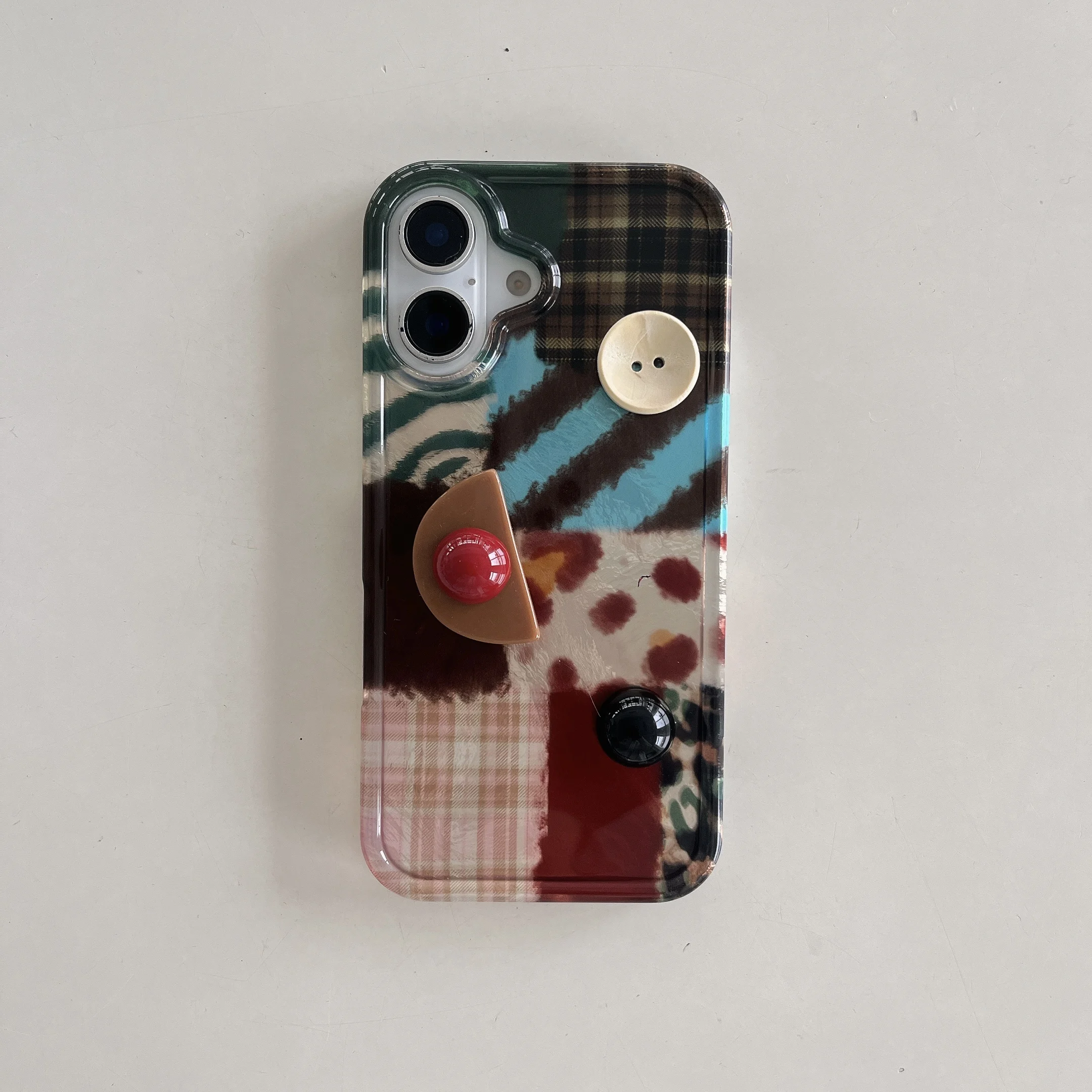 Корейские INS сращивание шашек с 3D кнопками и чехлом на запястье для iPhone 16 15 14 13 Pro Max