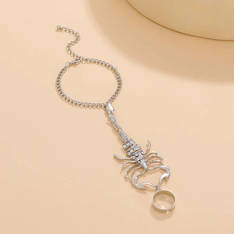 Punk Fashion Bracelet 3D Scorpion Ring Bracelet for Women and Men Personality Accessories Gothic Tassel Connected Finger Charm