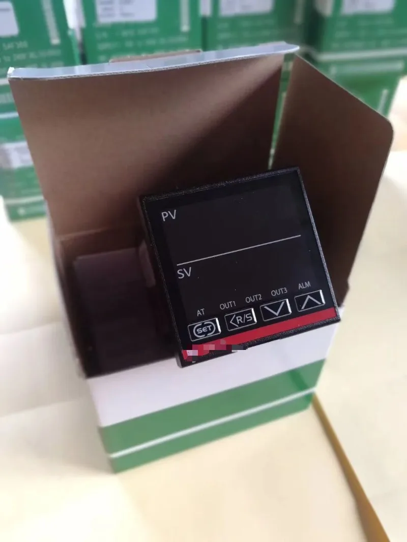 RKCRS100 VNM * NNN/N измеритель температуры RS100 MNM