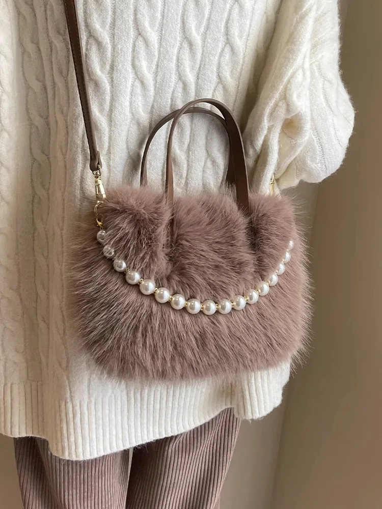 Зимние женские сумочки с жемчужной цепочкой простая однотонная универсальная