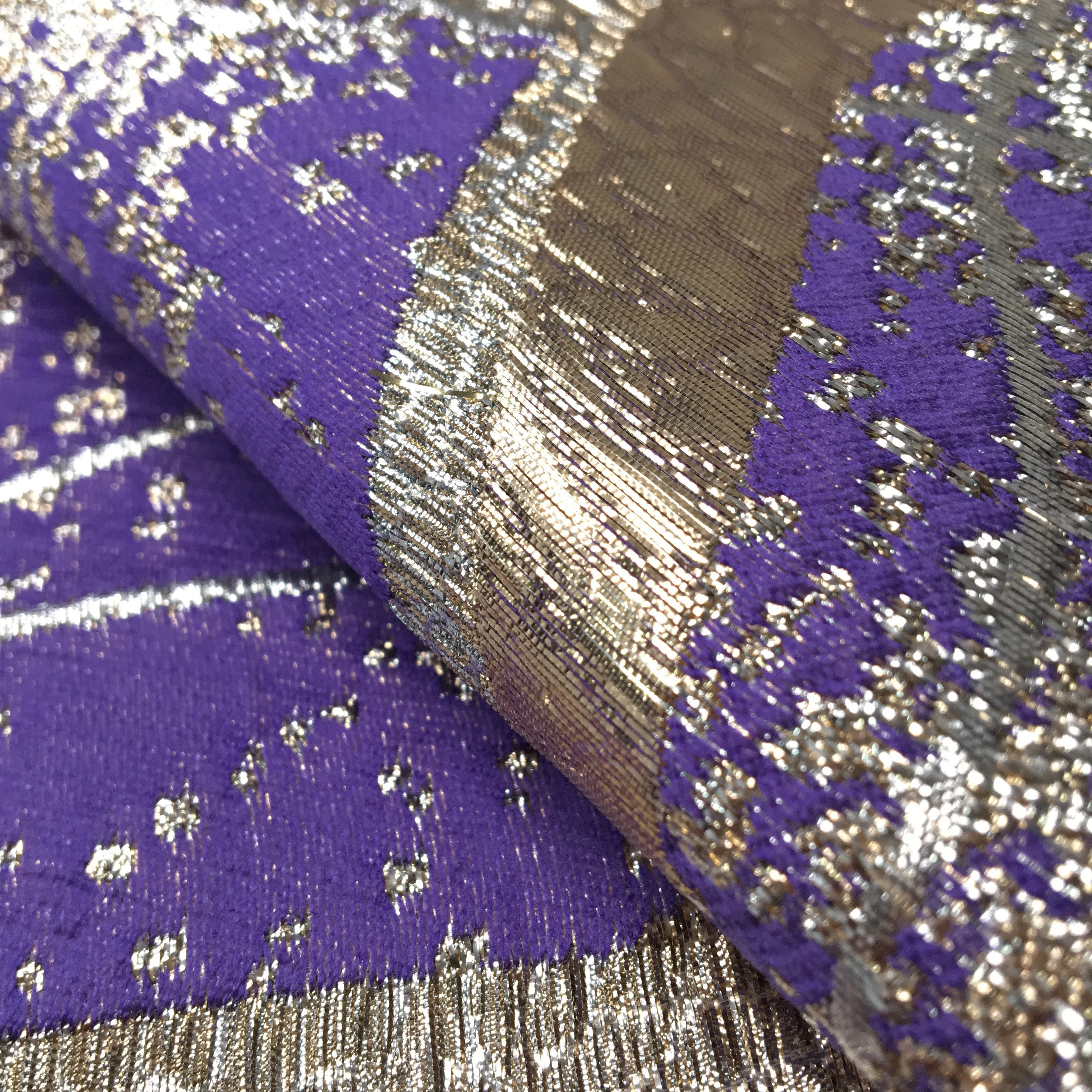 Нигерийское золотое кружево 2 5 ярда