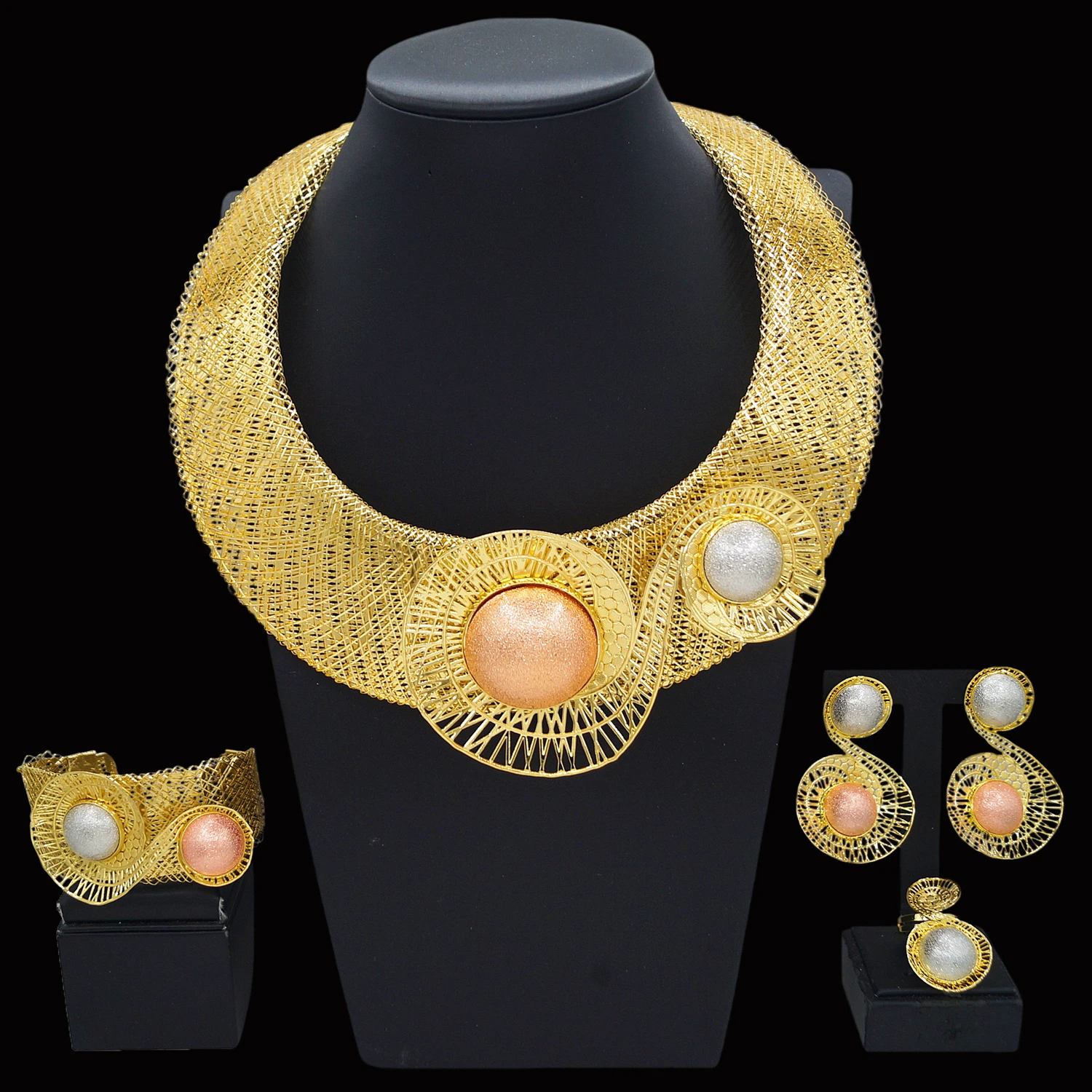 Китайская фабрика Yulaili производит комплекты ювелирных изделий с роскошным и