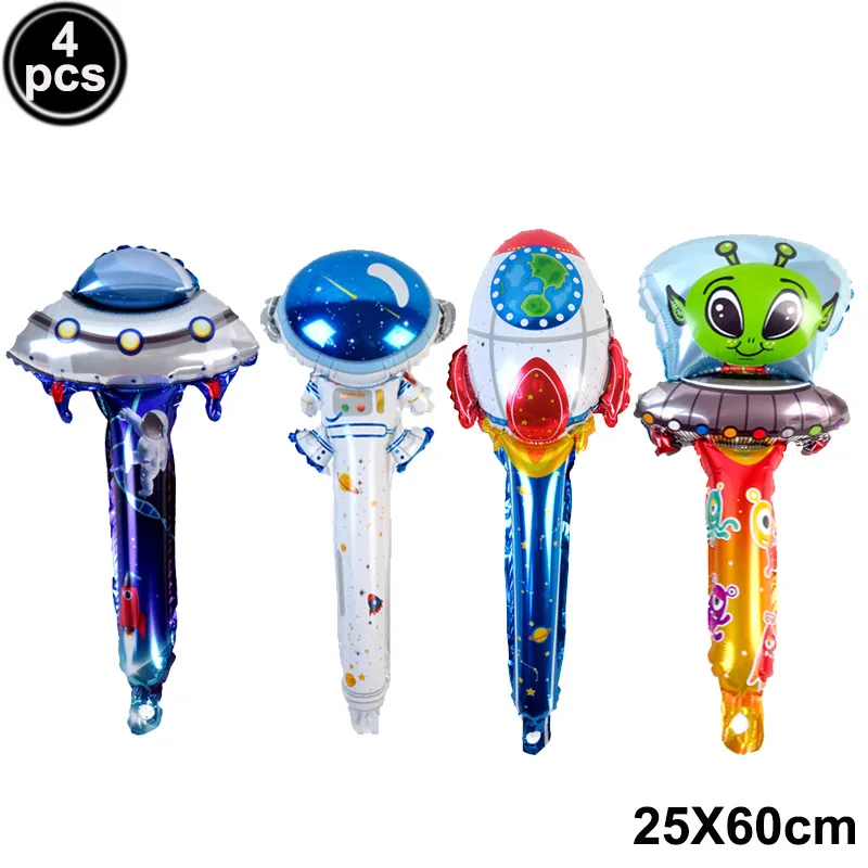 Надувной воздушный шар в космическом пространстве рандомный мультяшный