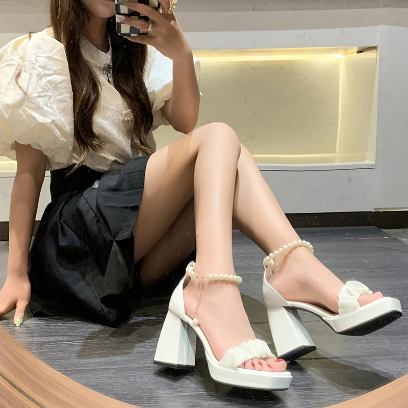 

Women High-heeled Sandals 2022 Spring Summer New Simplicity Square Heel Ventilative Pearl Shoes Iconic Ankle Not Tired Feet