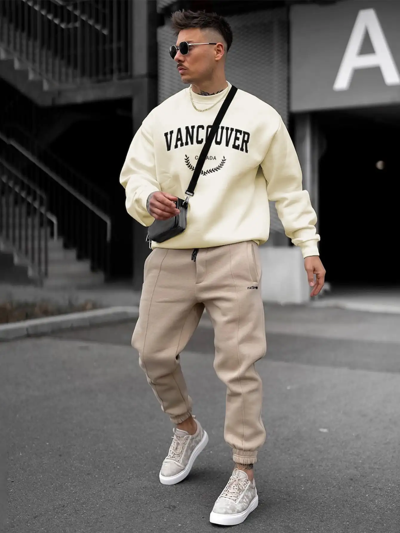 Мужская толстовка с принтом кленового листа