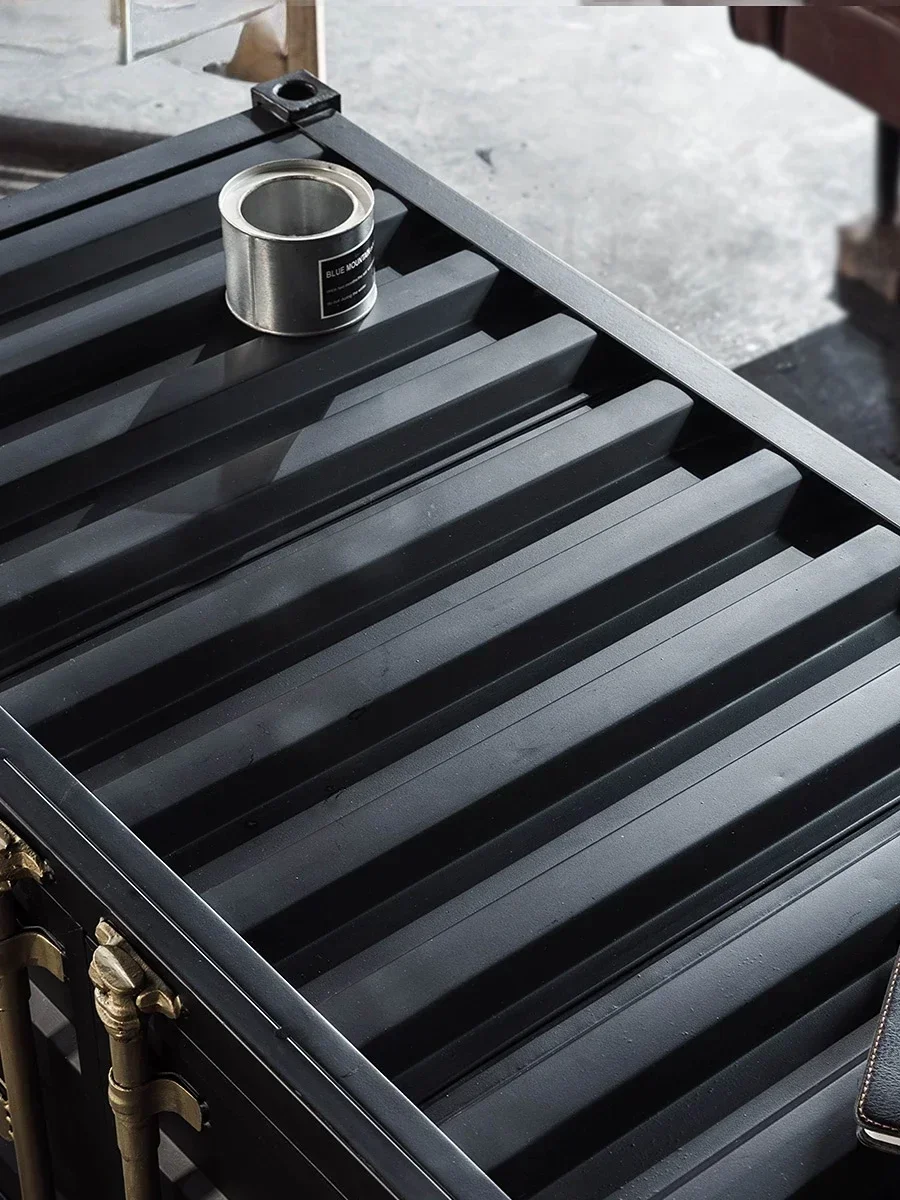 Ретро шкаф для гостиной