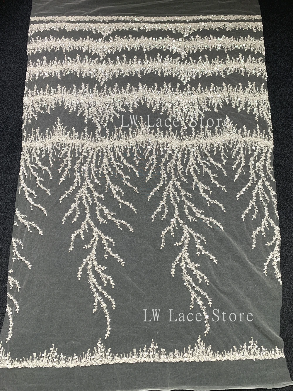 

High Quality Off White Tulle Mesh Embroidery Crystal Beaded Fabric 2022 African Fabric Nnovelty Dress Material 1 Yard Price