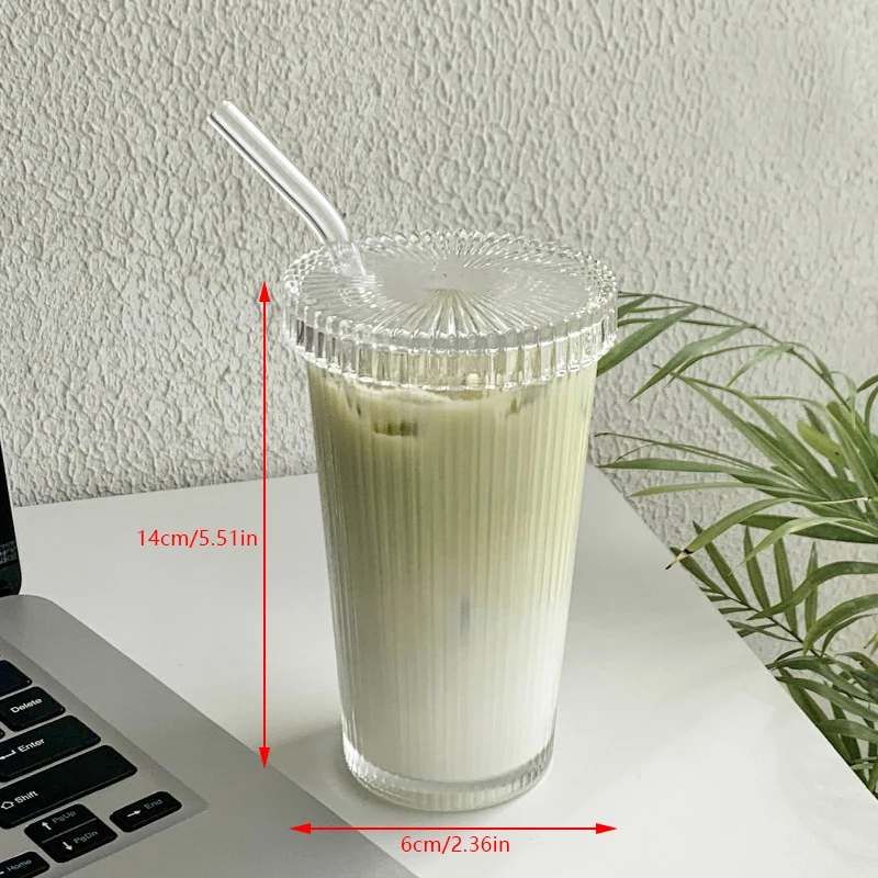 Стеклянная чашка в полоску с крышкой 375 мл |