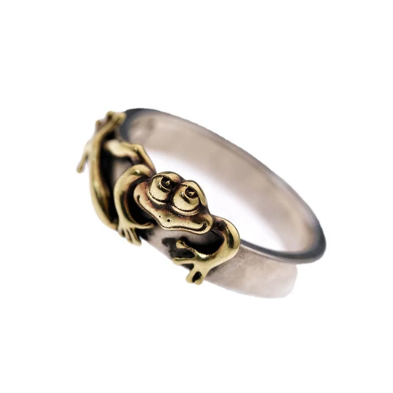 

Hot New 2023 Fashion Frog Prince Ring Retro Hand Sculpted Couple Jewelry Gift