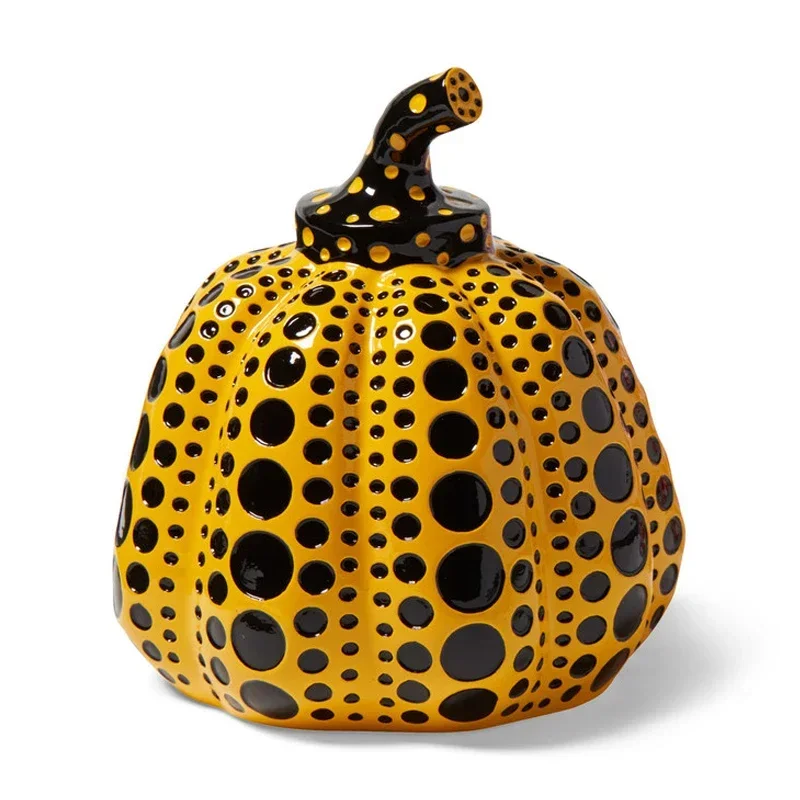 Фото Kusama Yayoi статуя тыквы японское искусство волнистая точка тыквенная скульптура современные изделия из смолы офисный домашний декор интерьера подарки №1