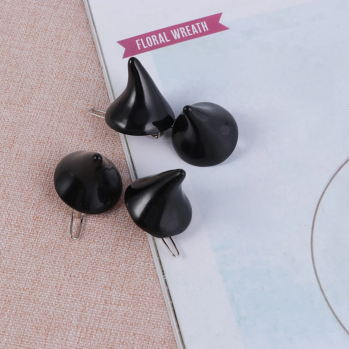 

4Pcs Horn Hair Clips Horn Hair Clip OX Horn Hairpin for Costume Party Accessories