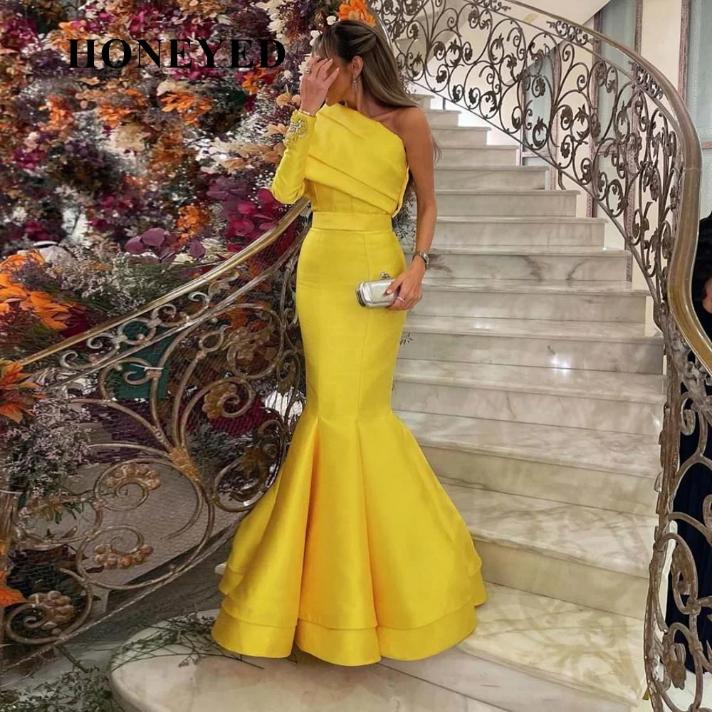 

Honeyed Yellow One Shoulder Saudi Arabia Evening Dresses Beads Full SleeveSatinMermaid Dubai Formal Prom Gowns Floor Length 2023