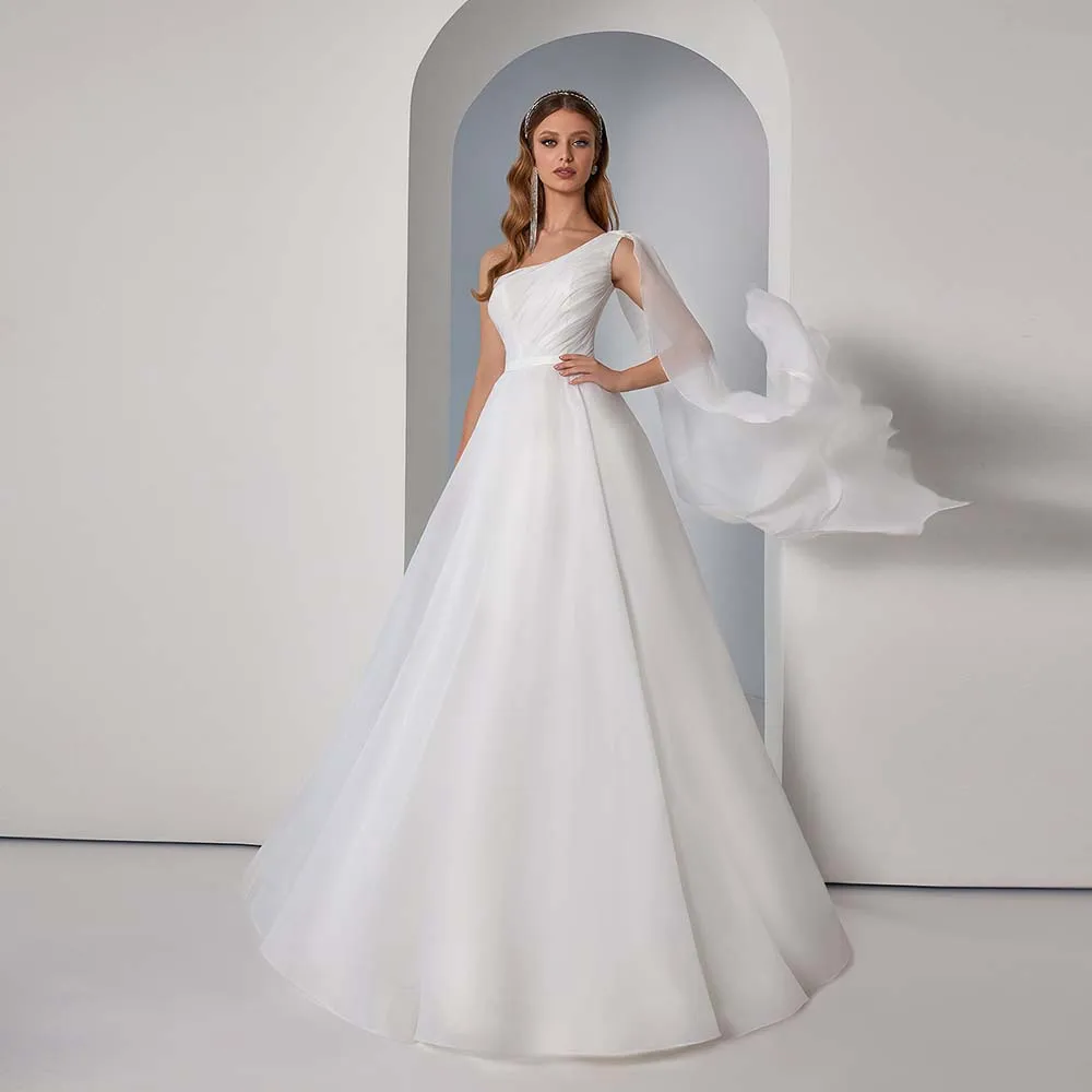 

Elegant Wedding Gowns Princess Pleated One Shoulder Sleeveless Bride Dress 2022 New Simple Organza Ribbon Bridal Gown For Women