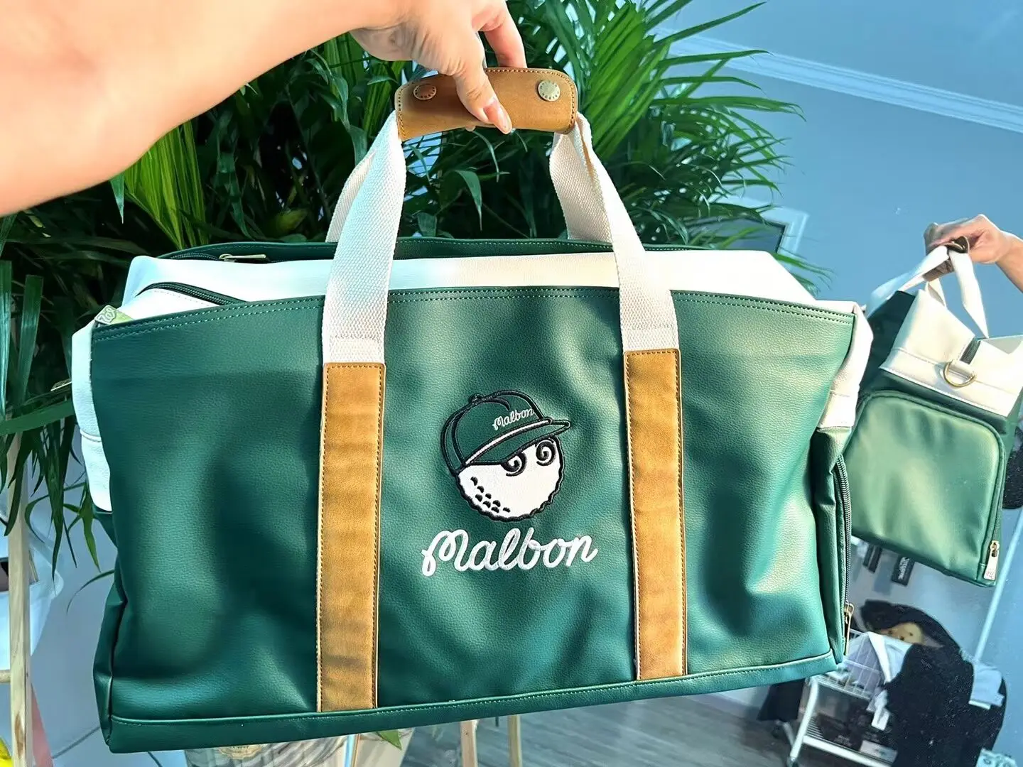 

Новинка 2022, сумка для гольфа M ** b **, сумочка для пары, модная вместительная Высококачественная Сумочка Бостон для мужчин и женщин, зеленая