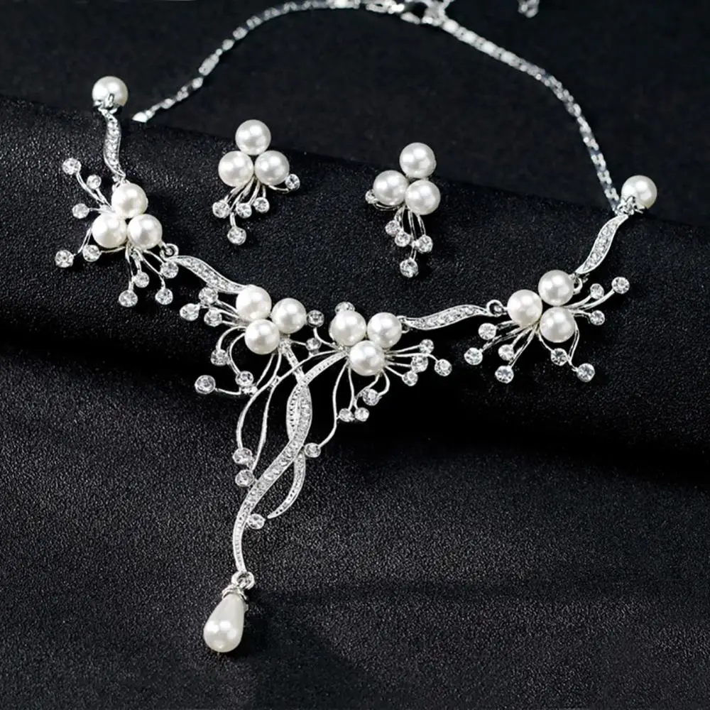 

Rhinestone Faux Pearl Flower Necklace Earrings Women Wedding Jewelry Set