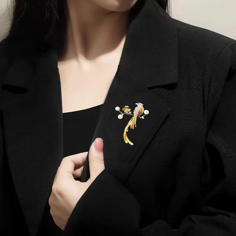 Брошь в виде птицы национальном стиле с цирконами и ветками элегантная брошь