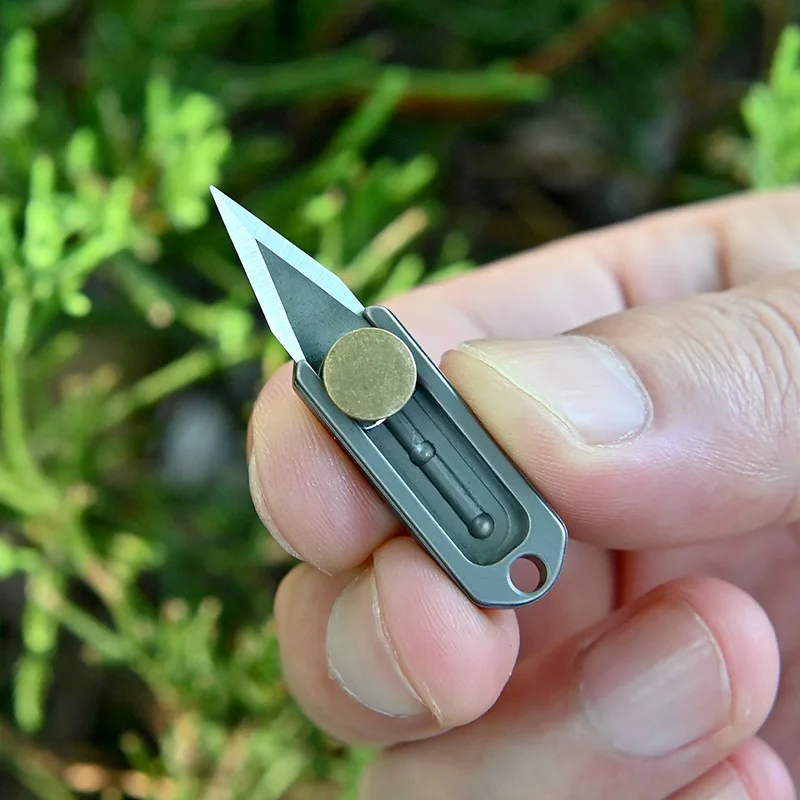 

Pure Titanium Mini Push Knife Keychain Pendant Unpacking Sharp Demolition Express Letter Opener Unboxing Knife Survival Tools