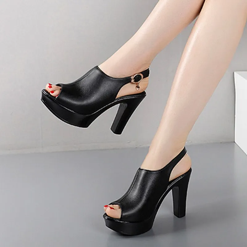 

Босоножки женские кожаные с открытым носком, на платформе и высоком каблуке, батальных размеров 32-43