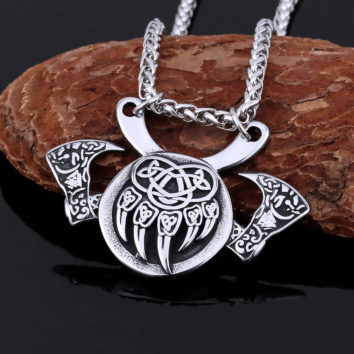 

Domineering Retro Animal Personality Viking Stainless Steel Necklace Men's Nordic Compass Amulet Pendant Jewelry Charm Chain