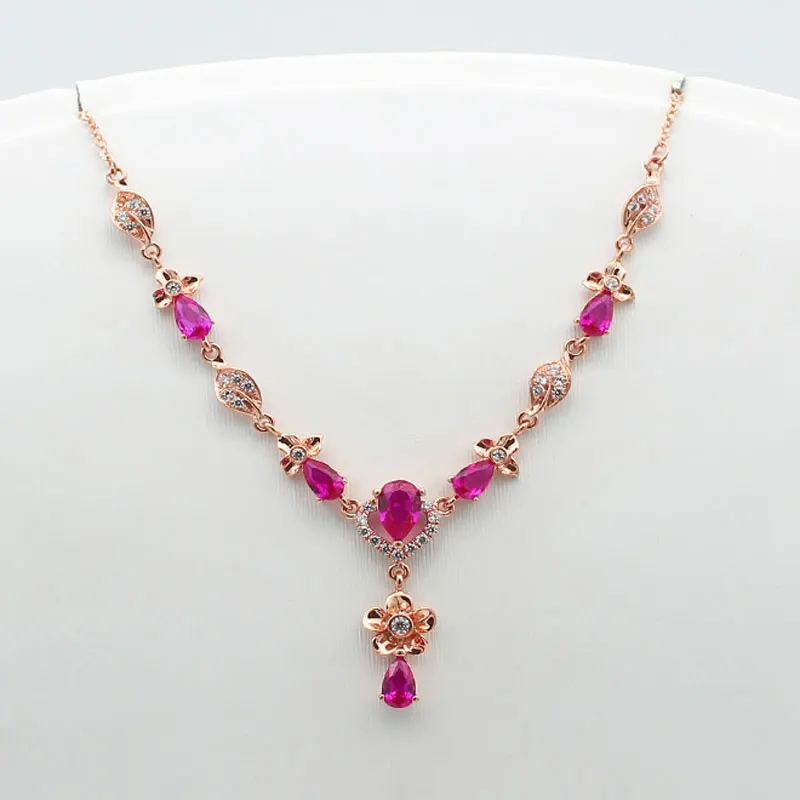 

Ожерелье из розового золота 585 пробы с фиолетовыми бриллиантами, 14 к