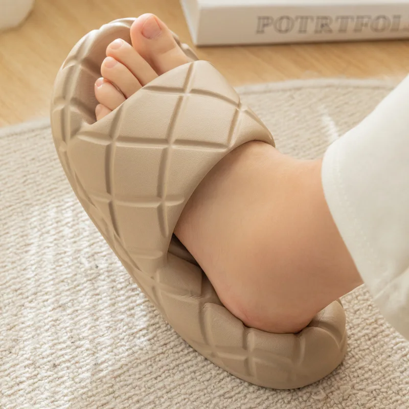 2023 New Spring Summer Home Slippers for Women Indoor Bathroom Antiskid Sandals Soft Soles Comfortable Shoes Slides Wholesale