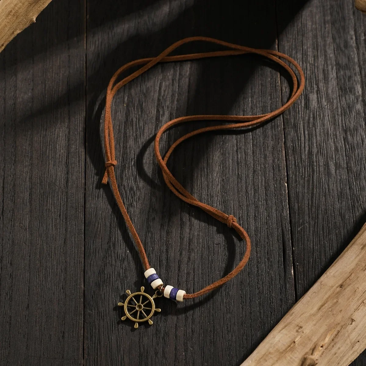Versatile Simple Men's Necklace Korean Style Velvet Boat Steering Wheel Pendant Crossbody Accessory Fashionable Niche Jewelry
