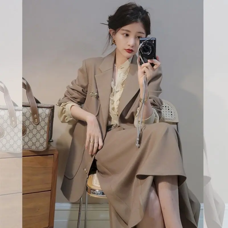 

UNXX весенне-осенний роскошный чувственный Профессиональный Ретро Стиль искусственная кожа + юбка средней длины комплект из двух предметов для Женщин Офисная Леди