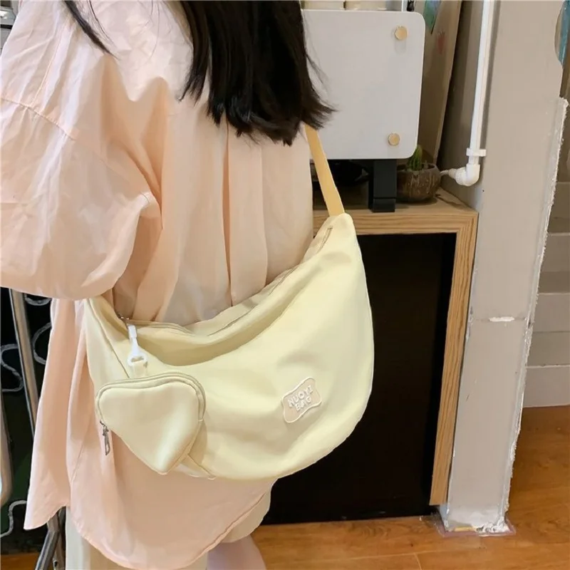 

Large Capacity Single Shoulder Dumpling Bag Candy Colored Nylon Crossbody Single Shoulder Bag Minimalist Women's Bag Tote Bag