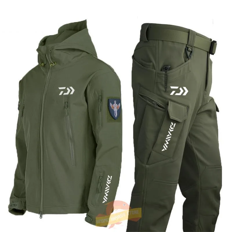 

Daiwa for Winter Waterproof Fishing Suits Men's Hiking Softshell Hooded Windproof Jackets Outdoor Camping Fleece Thermal Clothes
