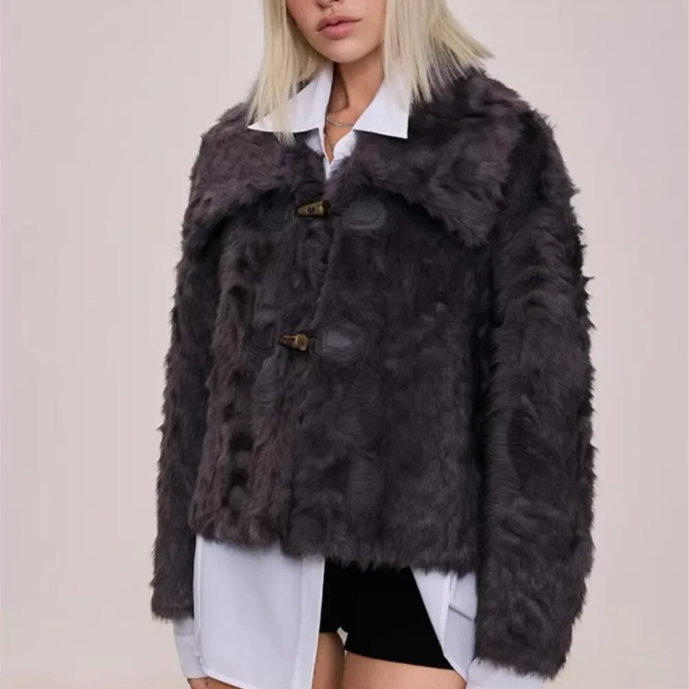 Шуба женская из искусственного меха норки с длинным рукавом и воротником
